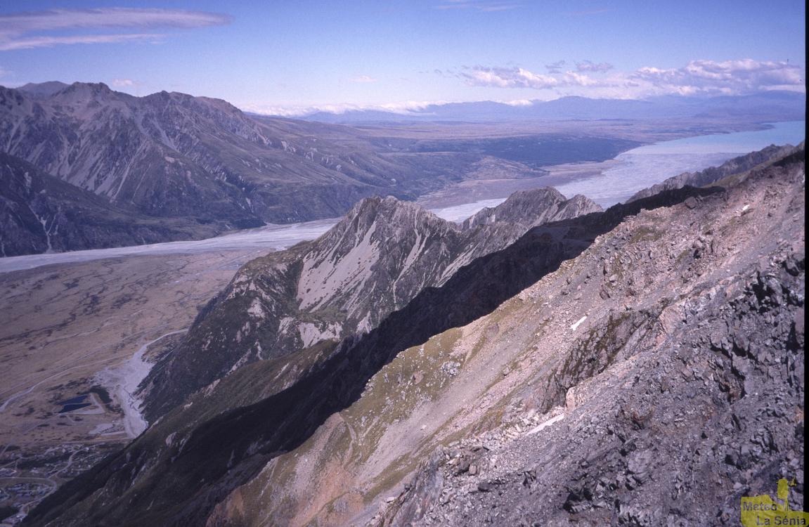 NZ 0043